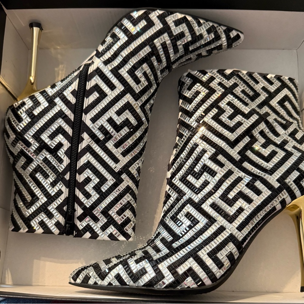 Black and silver Patterned Ankle Boots with Gold Heel - Picture 2 of 5